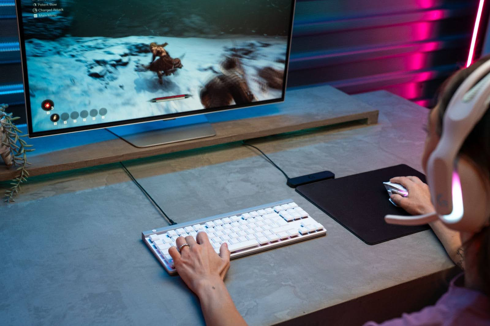 logitech g plat 2025 super strike mouse