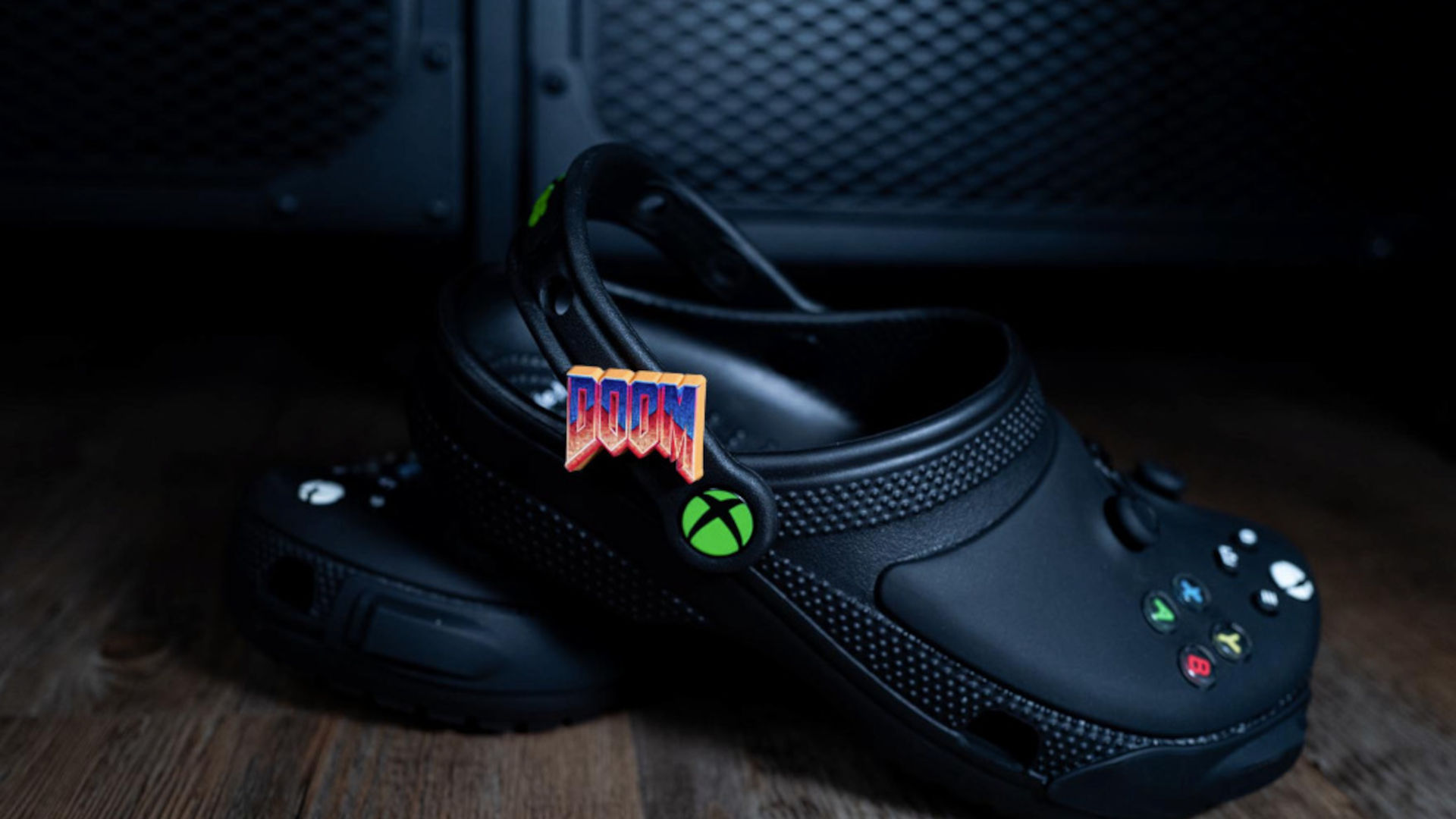 xbox crocs 1