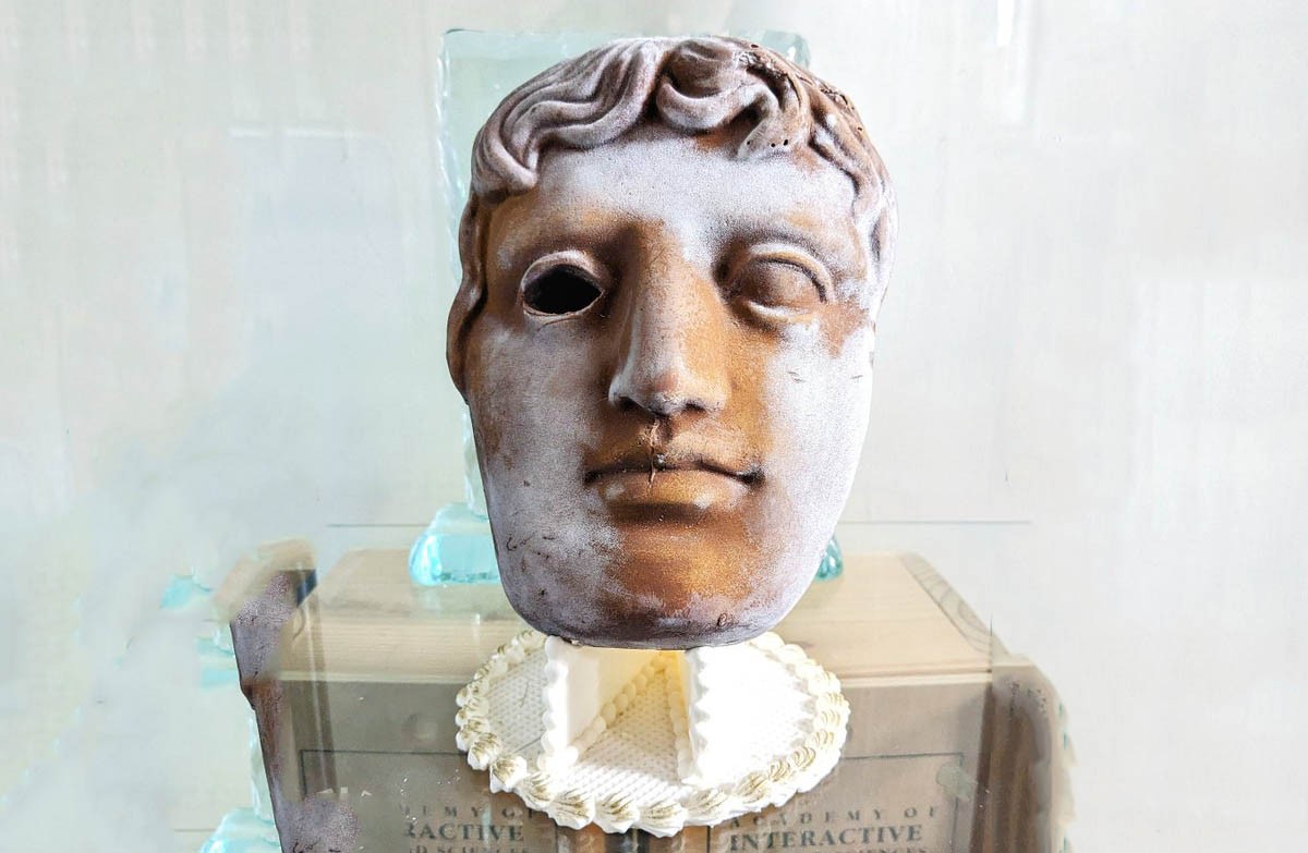 Ο δημιουργός του Banjo-Kazooie έβαλε στοίχημα και θα πρέπει να γλείψει ένα βραβείο BAFTA από σοκολάτα 25ετίας