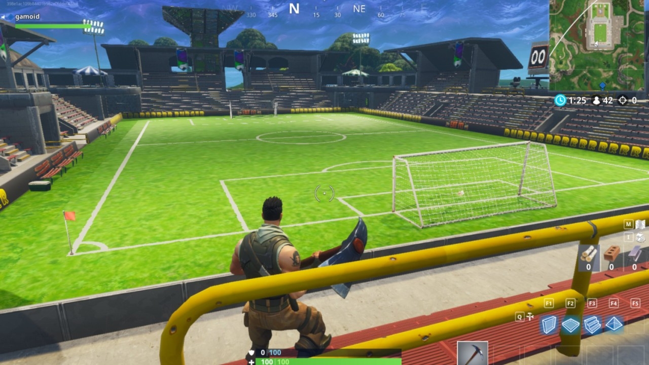 Μεγάλο γήπεδο ποδοσφαίρου στο Fortnite v4.4.1