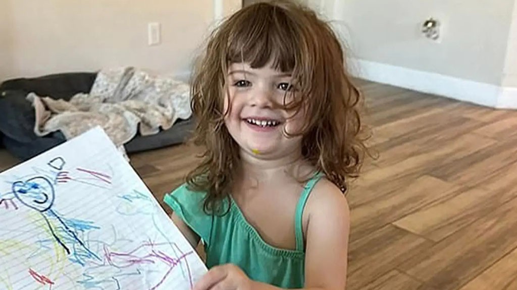 Αμερικανός σκότωσε εξ αμελείας την 2χρονη κόρη του, την άφησε στο αυτοκίνητο κι έπαιζε games Αμερικανός σκότωσε εξ αμελείας την 2χρονη κόρη του, την άφησε στο αυτοκίνητο κι έπαιζε games