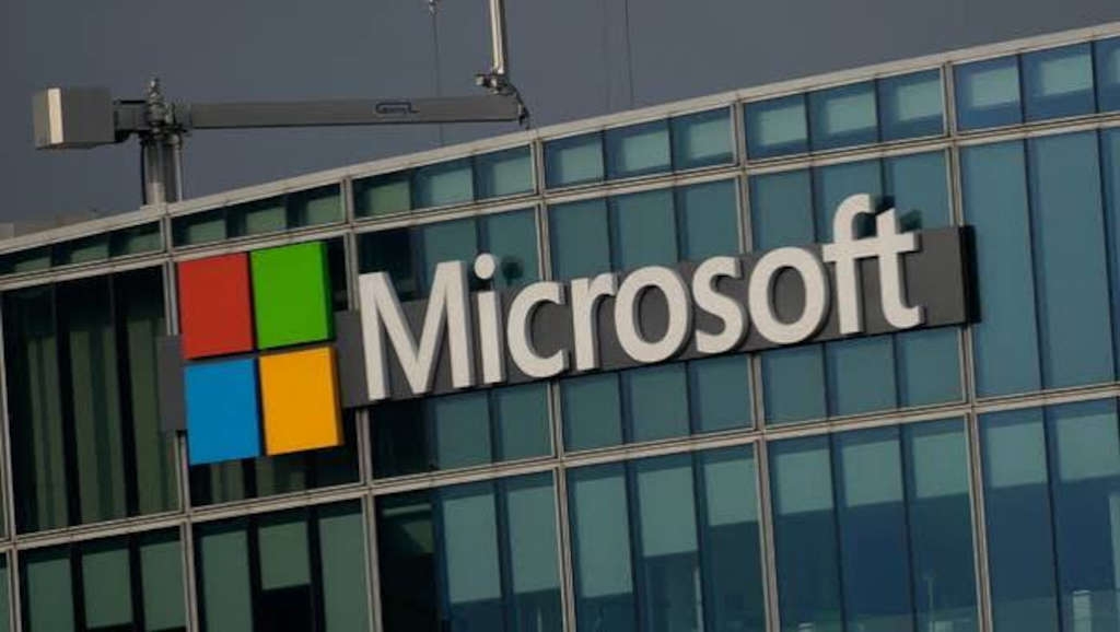 Η Microsoft ανακοίνωσε μία νέα εταιρεία AI πριν τις 4.800 μαζικές απολύσεις