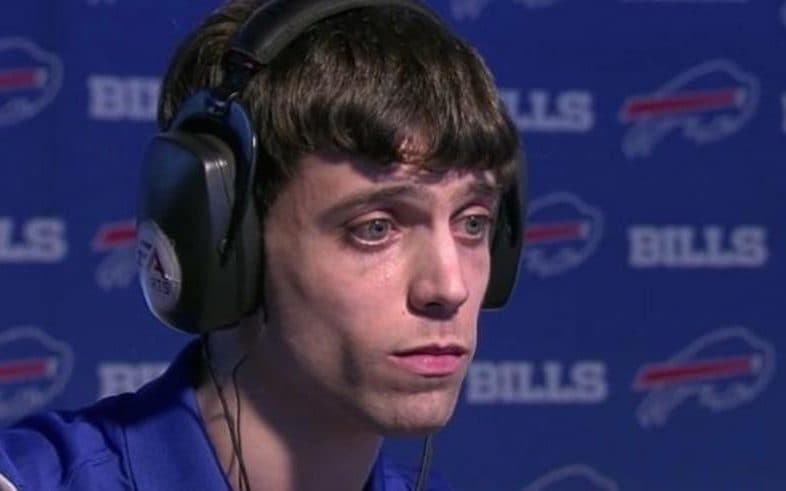 Πολύνεκρη επίθεση σε τουρνουά Madden NFL στην Αμερική Πολύνεκρη επίθεση σε τουρνουά Madden NFL στην Αμερική