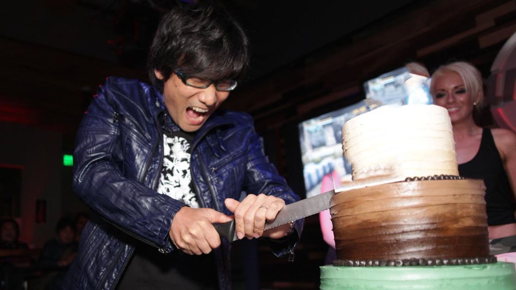 Kojima: "Οι πρώτες μου δουλειές ήταν φωτογράφος και κηπουρός"