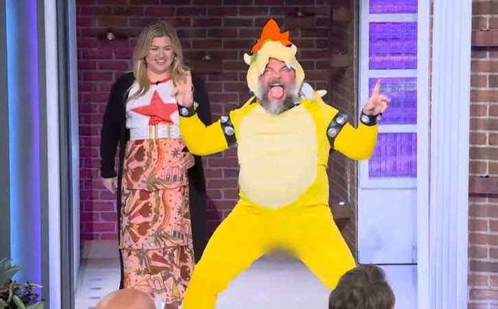 O Jack Black ντύθηκε Bowser στην τηλεόραση και ο μοντέρ λογόκρινε τα..."μπαλάκια" του