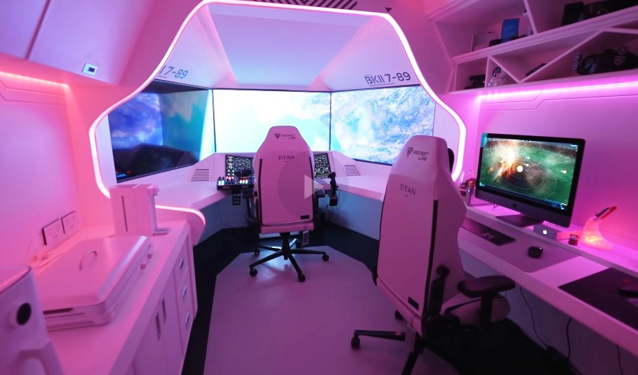 Ταϊλανδός YouTuber έδωσε 30.000 δολάρια για να φτιάξει gaming room που μοιάζει με αεροσκάφος του Star Citizen Ταϊλανδός YouTuber έδωσε 30.000 δολάρια για να φτιάξει gaming room που μοιάζει με αεροσκάφος του Star Citizen