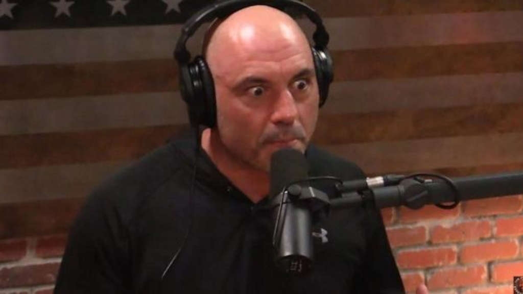 Joe Rogan: "Τα video games είναι χάσιμο χρόνου"
