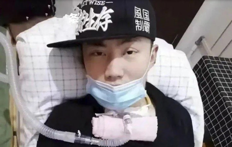 Κινέζος πυροσβέστης που έμεινε παράλυτος νικάει bosses στο Elden Ring με φυσήματα