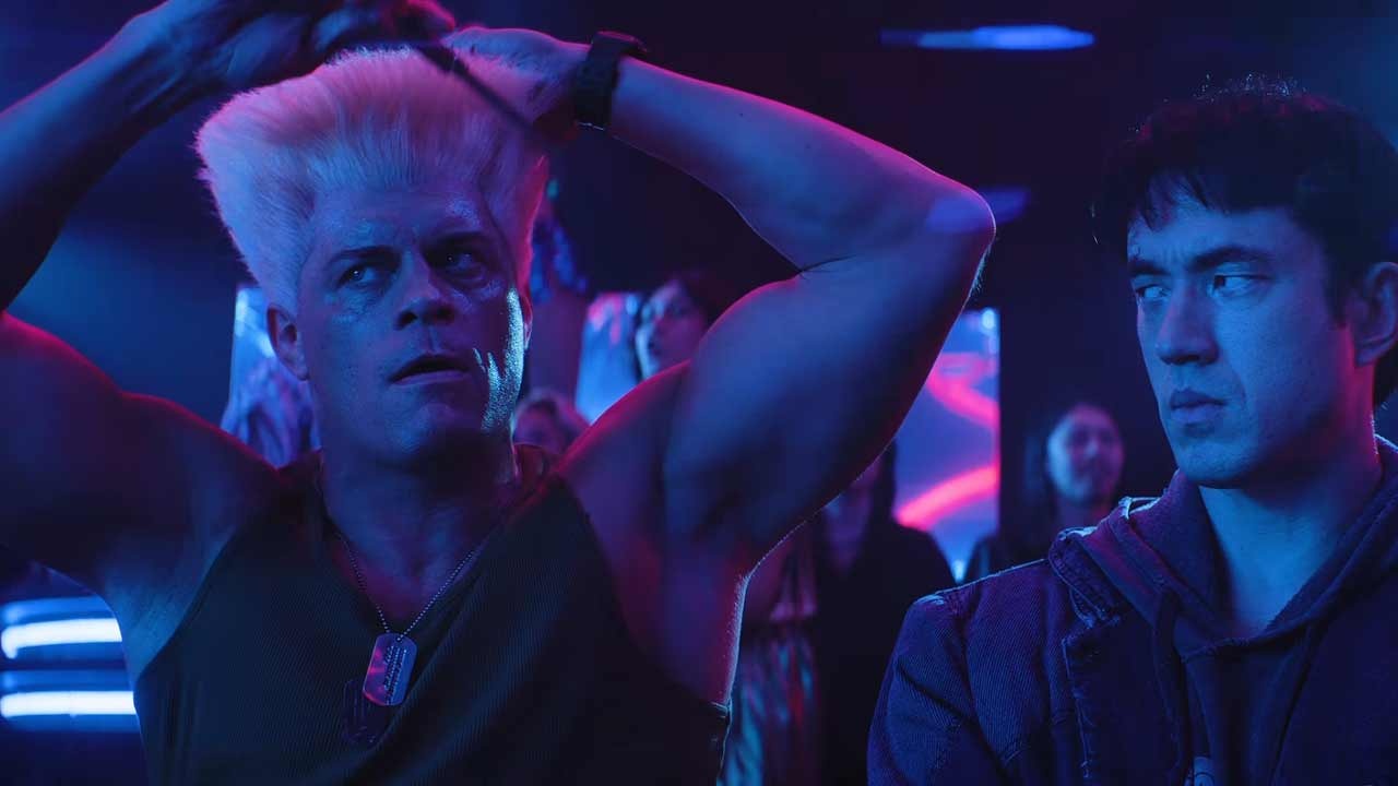 Όντως το θέμα του Guile από την ταινία Street Fighter ταιριάζει με όλα