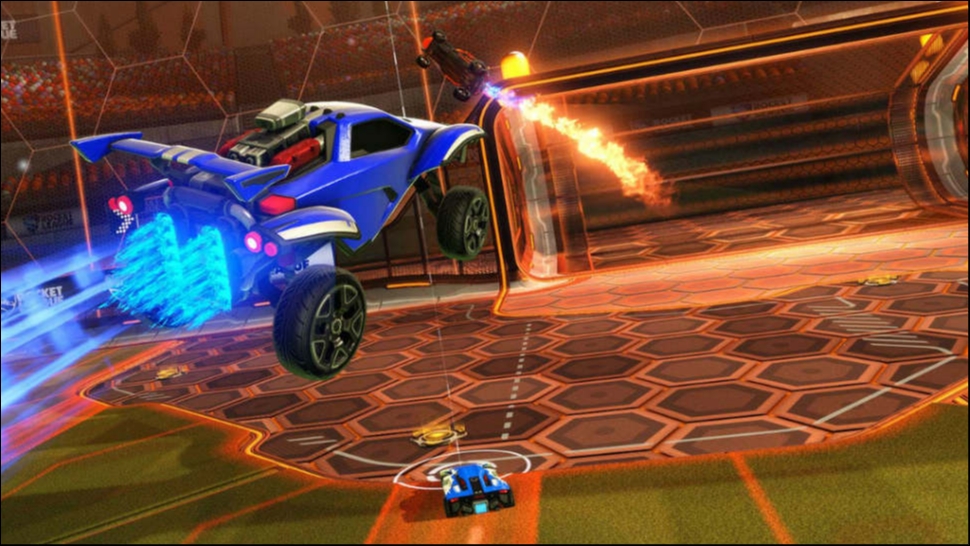 Rocket League: Starbase Arc, Training και Steam Workshop