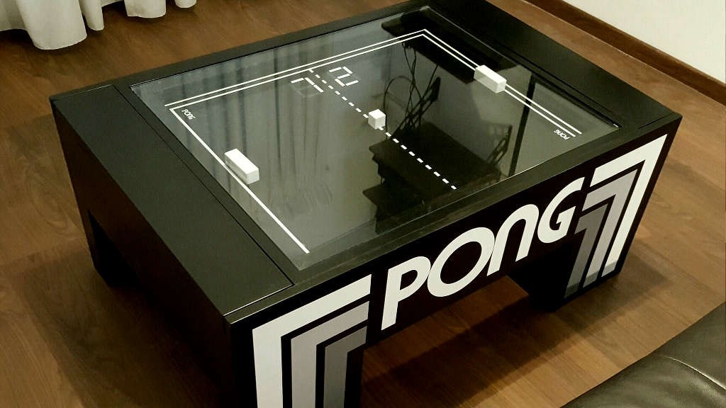 Real-life τραπέζι Pong