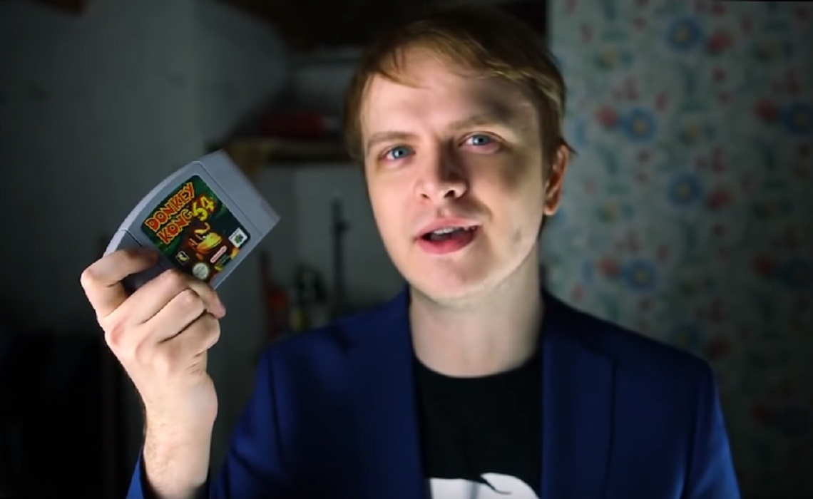 YouTuber έλαβε 300.000 ευρώ σε livestream, έκανε donate σε ίδρυμα για παιδιά τρανσέξουαλ