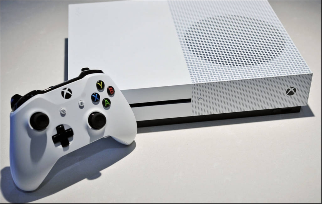 Xbox One S: Battle Ελλήνων δημοσιογράφων