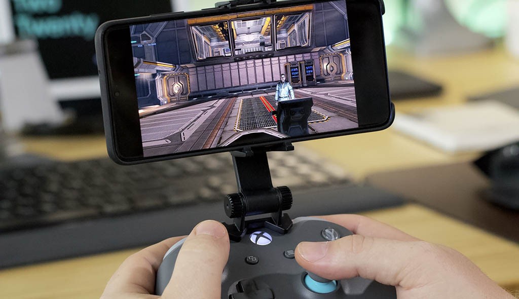 Phil Spencer: "Το Xbox θα γίνει ασήμαντο αν δεν αποδώσει στα mobile games"