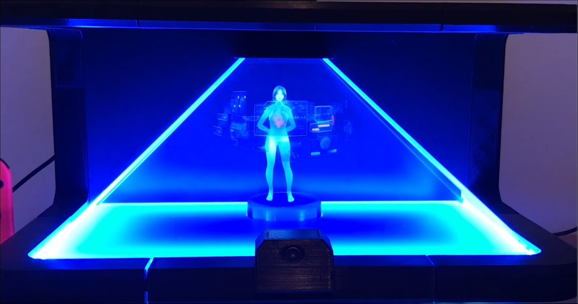 Holographic Cortana