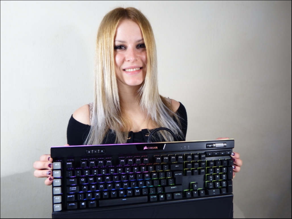 Corsair K95 Platinum keyboard