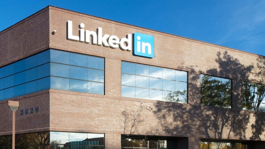 Hacking στο Linkedin