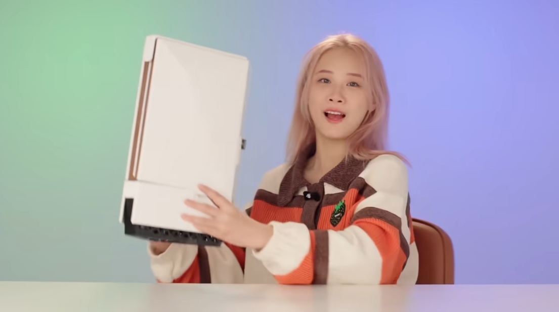 Κινέζα modder ένωσε PS5, Xbox Series X και Switch 2 σε μία κονσόλα!