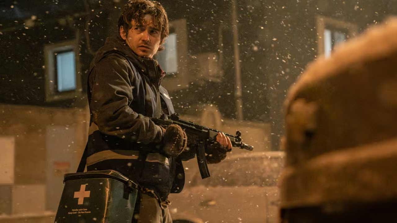 Θέλεις να ντυθείς σαν τον Bryan από την ταινία Resident Evil για το Halloween; Ορίστε πώς!