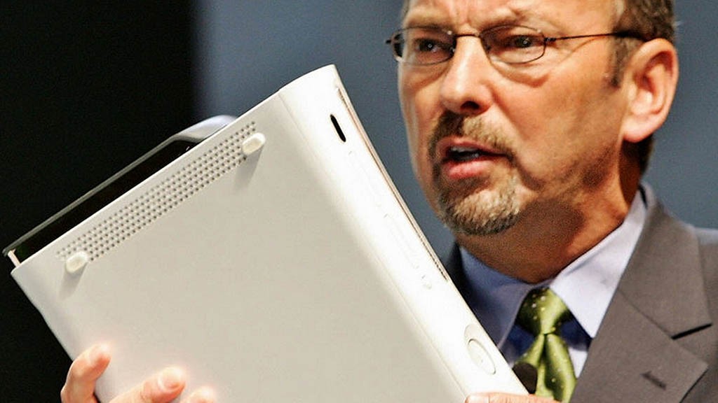 Peter Moore: "Στη Microsoft ενθαρρύναμε τον ανταγωνισμό Xbox vs Sony για το console wars"
