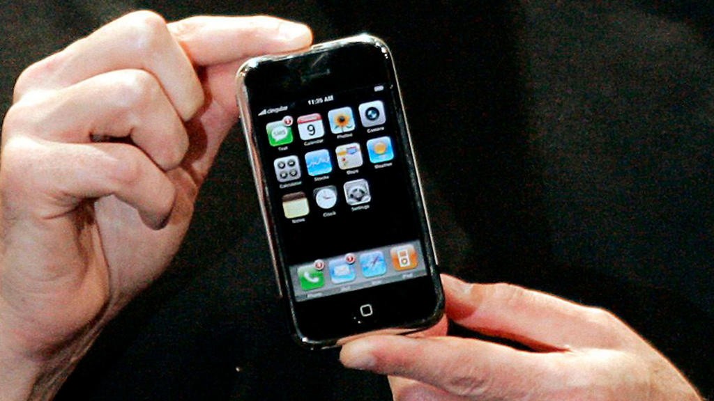 iPhone πρώτης γενιάς, του 2007, πουλήθηκε σε δημοπρασία για 190.000 δολάρια