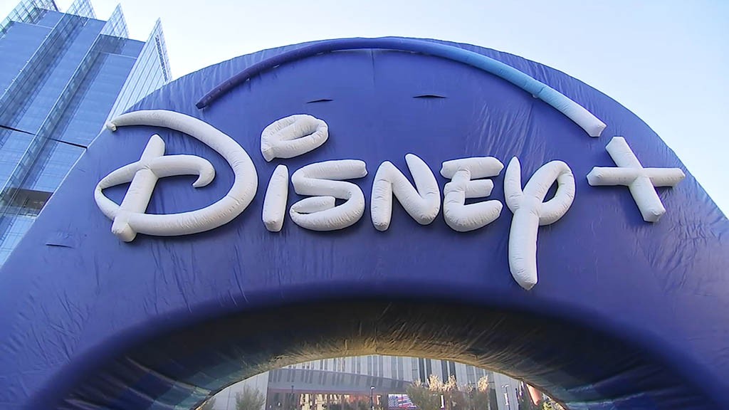 Το Disney Plus αυξάνει τις τιμές και μπλοκάρει το Password Sharing, όπως και το Netflix
