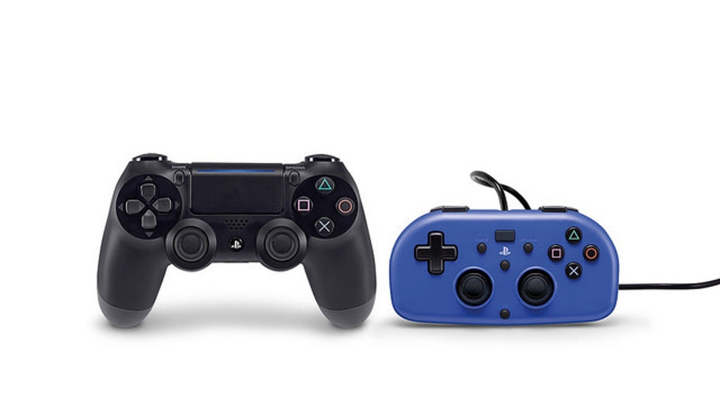 PS4 Mini Wired Controller