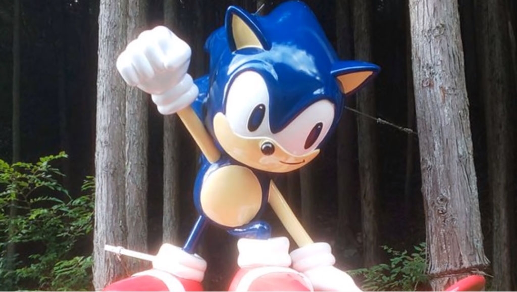 Το μυστηριώδες άγαλμα του Sonic που βρέθηκε στα βουνά της Ιαπωνίας επισκευάστηκε Το μυστηριώδες άγαλμα του Sonic που βρέθηκε στα βουνά της Ιαπωνίας επισκευάστηκε