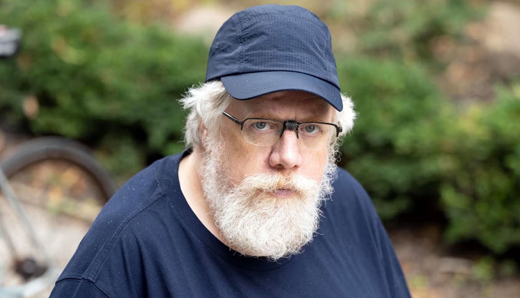 Ο πειρατής της Nintendo Gary Bowser: "3 άτομα της Ιντερπόλ μπήκαν στο σπίτι και με απειλούσαν με όπλα" Ο πειρατής της Nintendo Gary Bowser: "3 άτομα της Ιντερπόλ μπήκαν στο σπίτι και με απειλούσαν με όπλα"