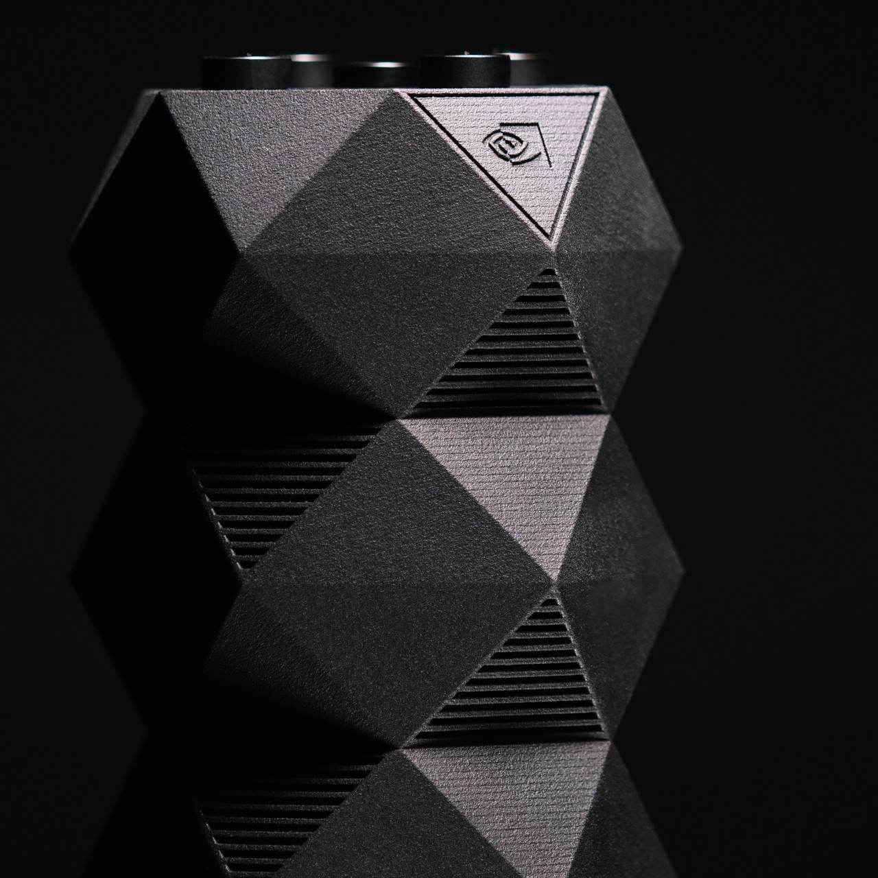 Nvidia Α.Ι. assistant με το όνoμα R.O.N