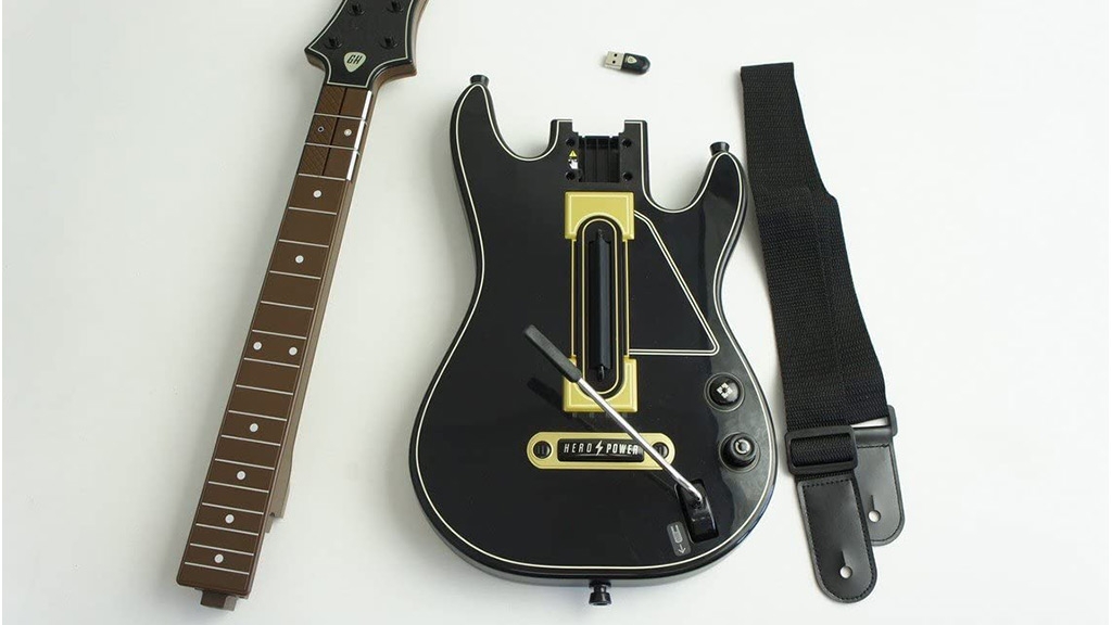 Η Harmonix πίστευε αρχικά ότι το Guitar Hero controller ήταν χαζό