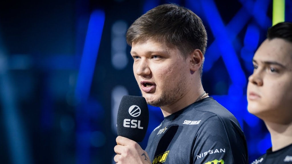 Ο s1mple, eSports player του Counter Strike: Global Offensive, δώρισε 33.000 δολάρια στον στρατό της Ουκρανίας Ο s1mple, eSports player του Counter Strike: Global Offensive, δώρισε 33.000 δολάρια στον στρατό της Ουκρανίας