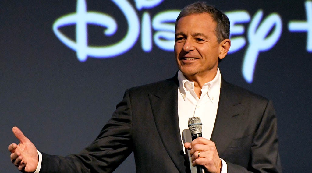 Disney: Ο CEO ζει σε άλλο πλανήτη, τα χώνει σε απεργούς και δεν ξέρει γιατί το Disney+ απέτυχε