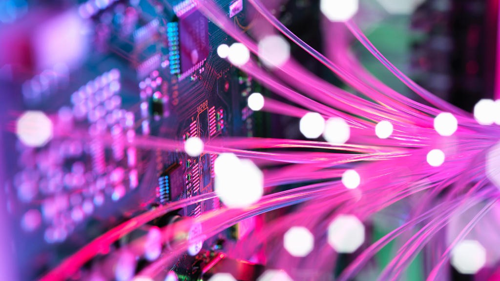 Chip κατάφερε να μεταφέρει 1 εκατομμύριο gigabit σε ένα δευτερόλεπτο Chip κατάφερε να μεταφέρει 1 εκατομμύριο gigabit σε ένα δευτερόλεπτο