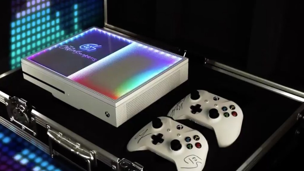 Custom Xbox One S με φωτισμό από την Microsoft