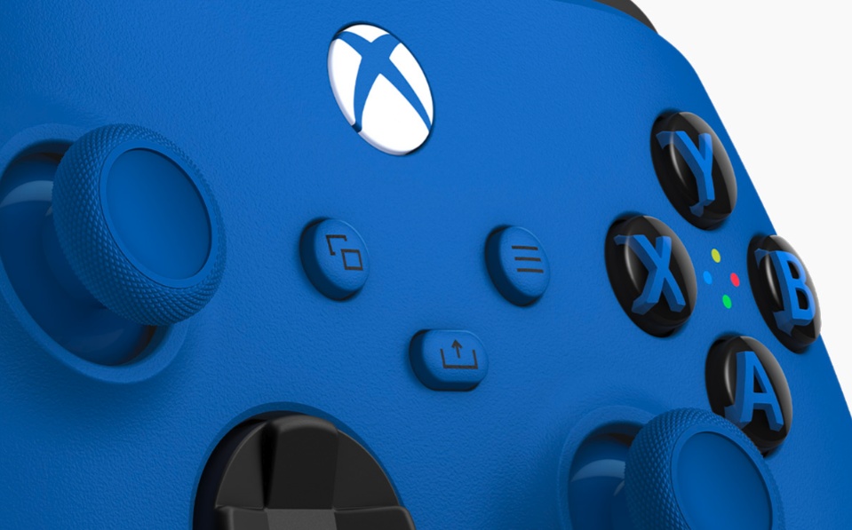 Οι κονσόλες Xbox αποστέλλονται χωρίς μπαταρίες εδώ και μήνες, αλλά η Microsoft επιτέλους αποζημιώνει τους ανθρώπους