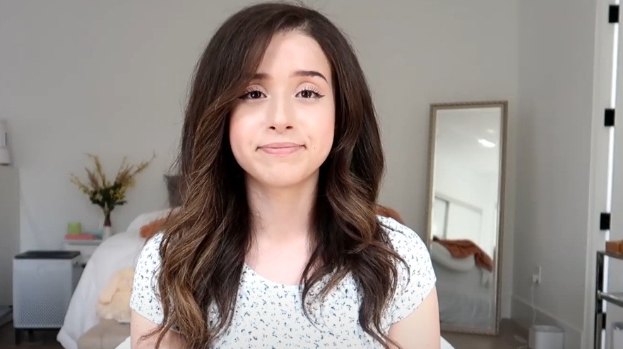 Το Twitch ρίχνει bans στην Pokimane και σε άλλους streamers επειδή προβάλουν αποσπάσματα από την τηλεόραση Το Twitch ρίχνει bans στην Pokimane και σε άλλους streamers επειδή προβάλουν αποσπάσματα από την τηλεόραση