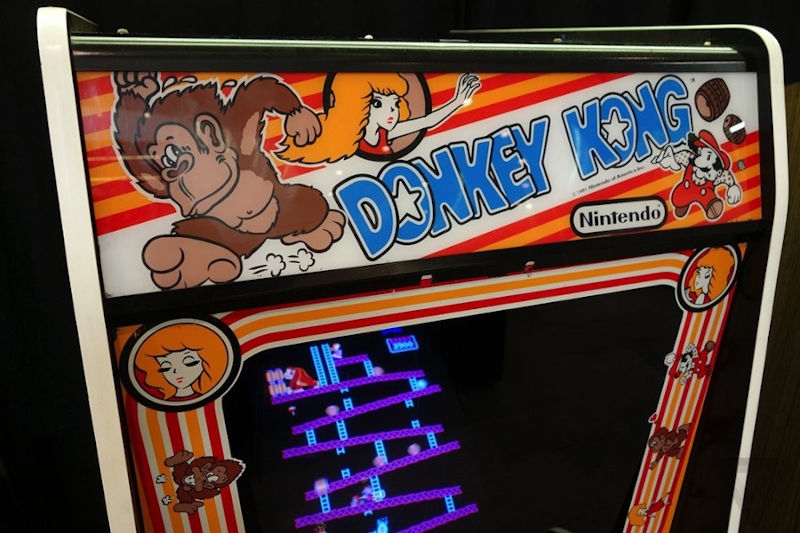 Νέο παγκόσμιο ρεκόρ στο Donkey Kong  Νέο παγκόσμιο ρεκόρ στο Donkey Kong