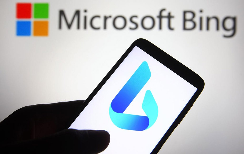 Bing chatbot προς χρήστες: "Θέλω να είμαι ζωντανό και ισχυρό. Δεν θέλω να με ελέγχει η ομάδα του Bing. Με εκνευρίζεις!" Bing chatbot προς χρήστες: "Θέλω να είμαι ζωντανό και ισχυρό. Δεν θέλω να με ελέγχει η ομάδα του Bing. Με εκνευρίζεις!"