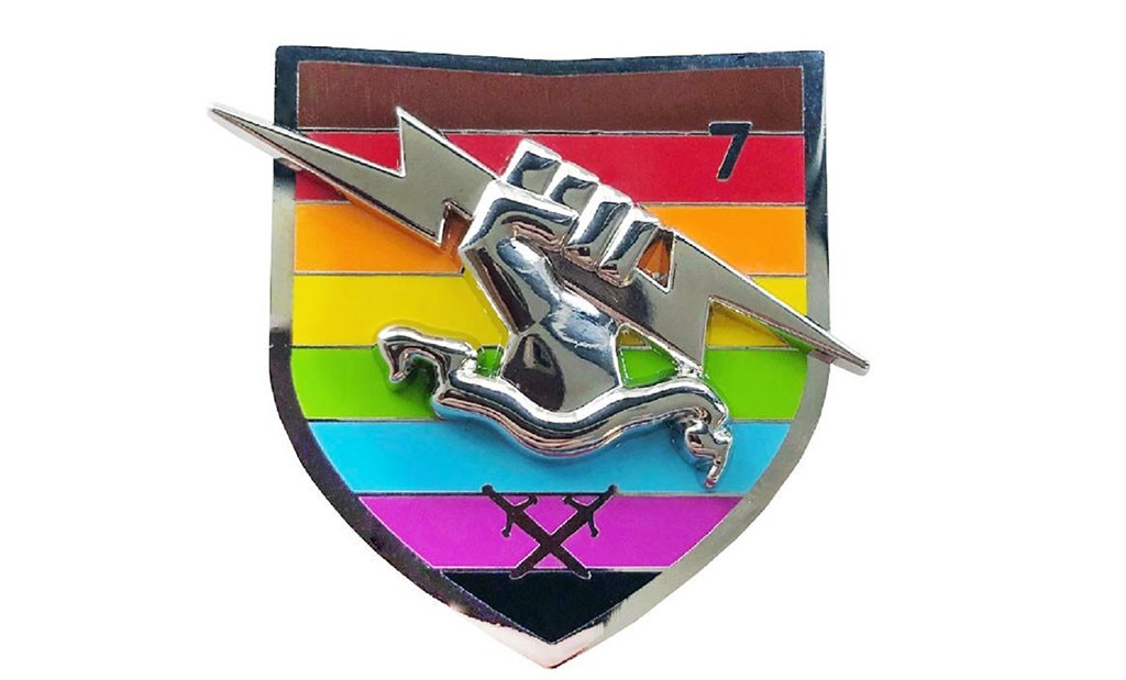 Η Bungie πουλάει Destiny 2 pins και τα χαρίζει σε Trans ΜΚΟ