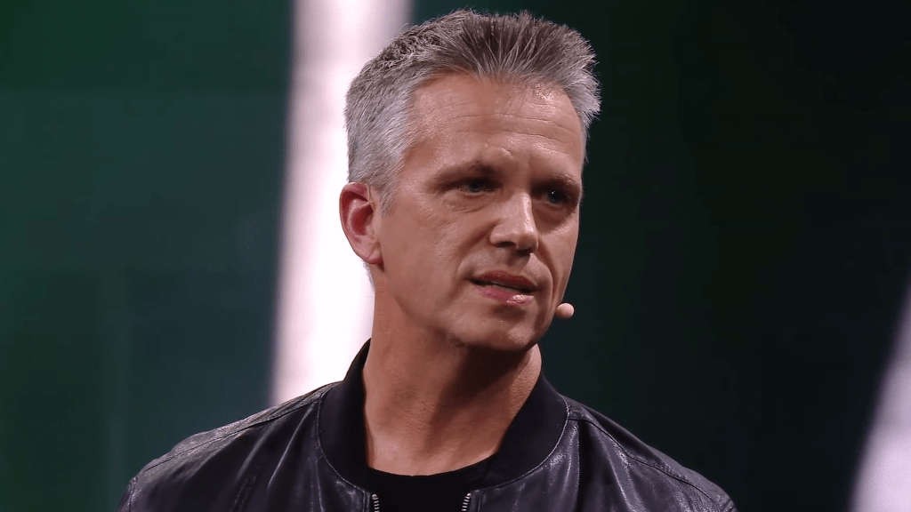 Ο επικεφαλής της Xbox Game Studios δήλωσε ότι η Sony προπορεύεται όσον αφορά τα first-party games