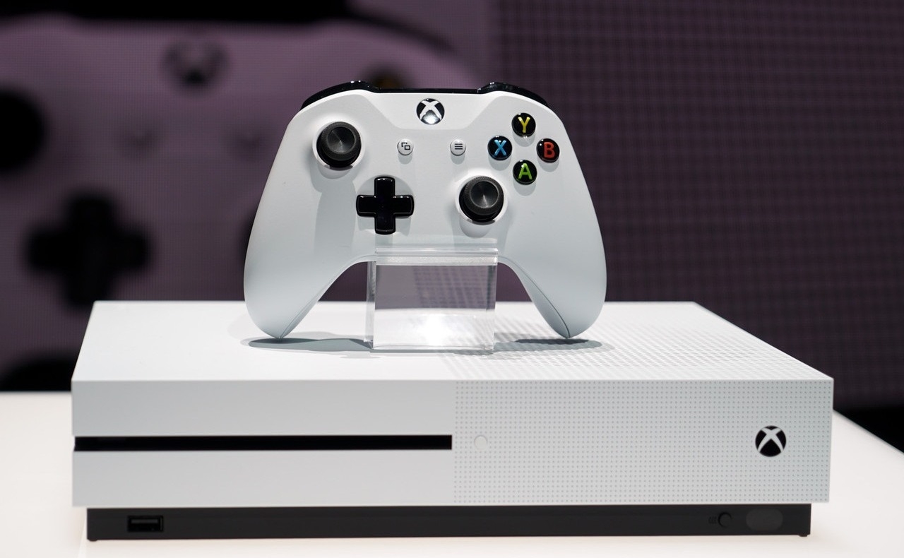 Xbox One S: Μειωμένη τιμή και δώρο το Fifa 18