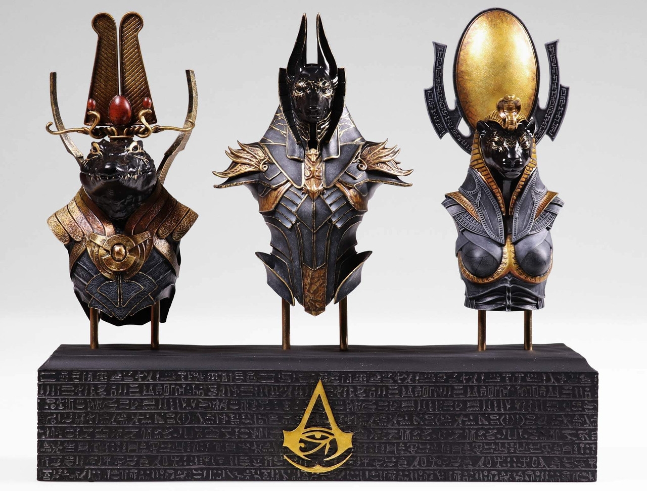 Συλλεκτικά αγαλματίδια με τους θεούς του Assassin's Creed Origins