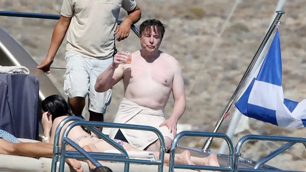 Ο Elon Musk βρέθηκε στη Μύκονο