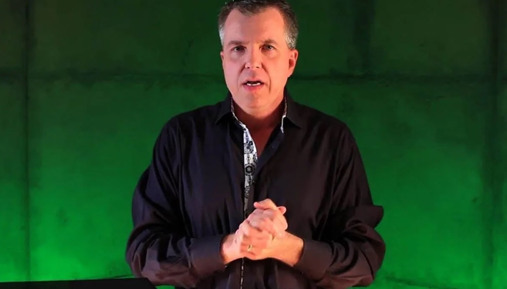 Η Unity απέλυσε τον Major Nelson (πρώην διευθυντής προγραμματισμού στο Xbox)