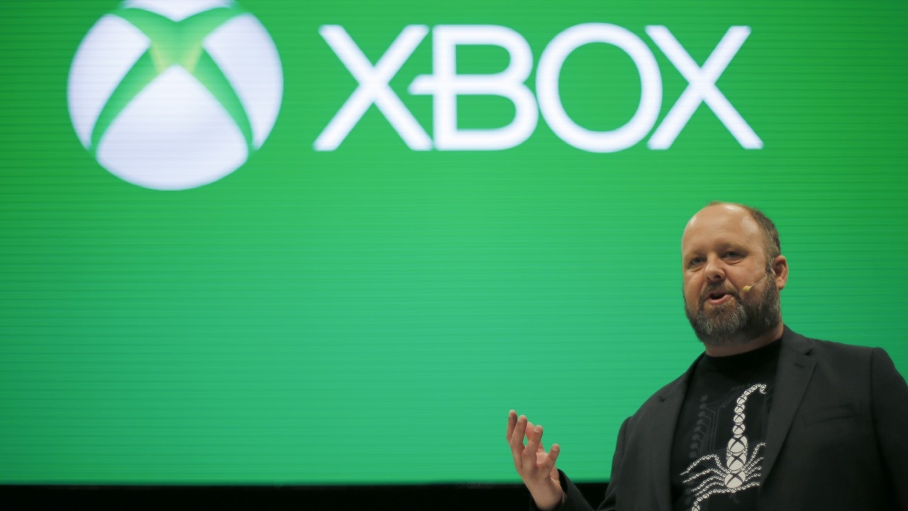 Microsoft: "Τα συγκριτικά του Xbox One X θα πείσουν τους gamers"