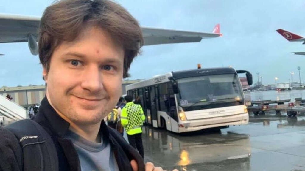 Πρώην υπάλληλος της Ethereum Foundation φυλακίστηκε γιατί μίλησε σε συνέδριο για κρυπτονομίσματα στην Βόρεια Κορέα Πρώην υπάλληλος της Ethereum Foundation φυλακίστηκε γιατί μίλησε σε συνέδριο για κρυπτονομίσματα στην Βόρεια Κορέα