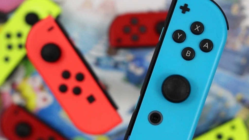 Ένα παιδί πηγαίνει την Nintendo στα δικαστήρια λόγω του προβλήματος που έχει το Switch με το "Joy-Con drift" Ένα παιδί πηγαίνει την Nintendo στα δικαστήρια λόγω του προβλήματος που έχει το Switch με το "Joy-Con drift"