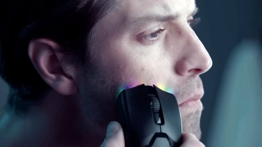 Η Razer ανακοίνωσε ξυριστική μηχανή! (Razer Razer)