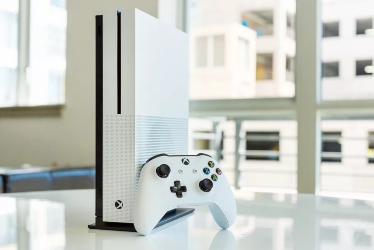 Το Xbox One υποστηρίζει ποντίκι και πληκτρολόγιο.